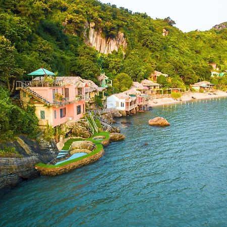 Ocean Beach Resort Cat Ba Island ภายนอก รูปภาพ