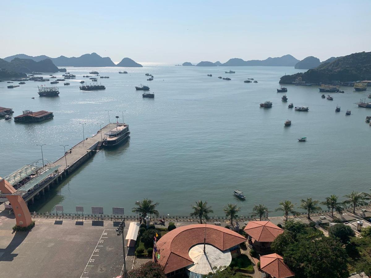 Ocean Beach Resort Cat Ba Island ภายนอก รูปภาพ