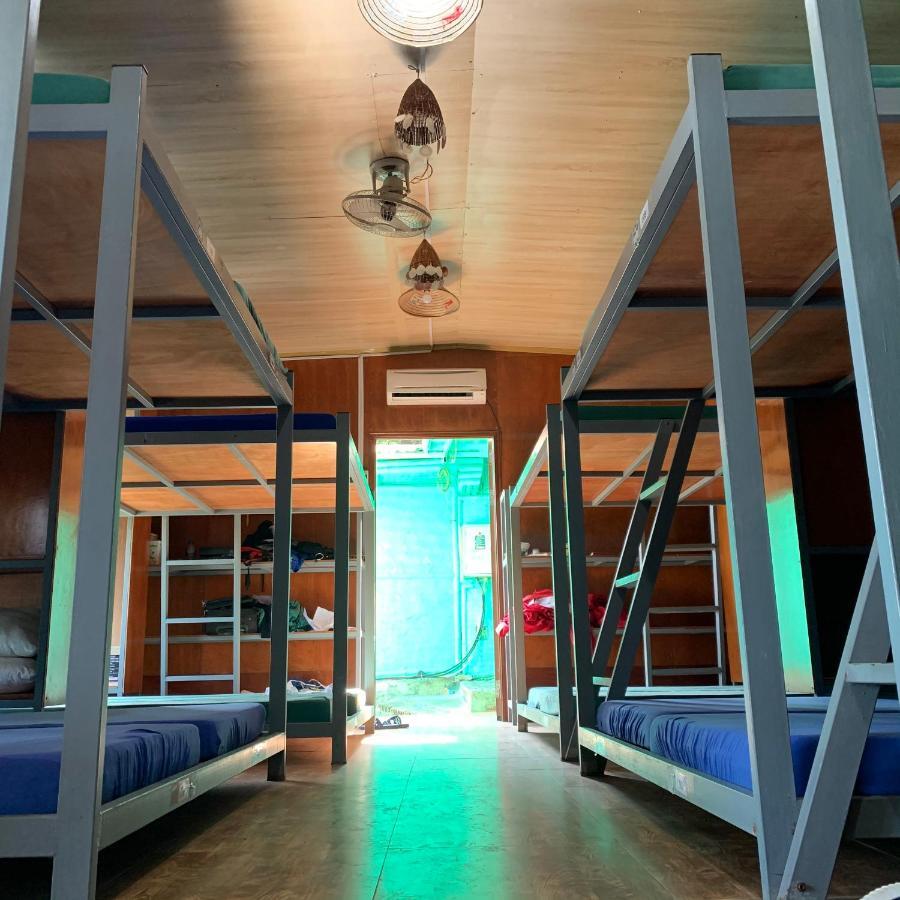Ocean Beach Resort Cat Ba Island ภายนอก รูปภาพ