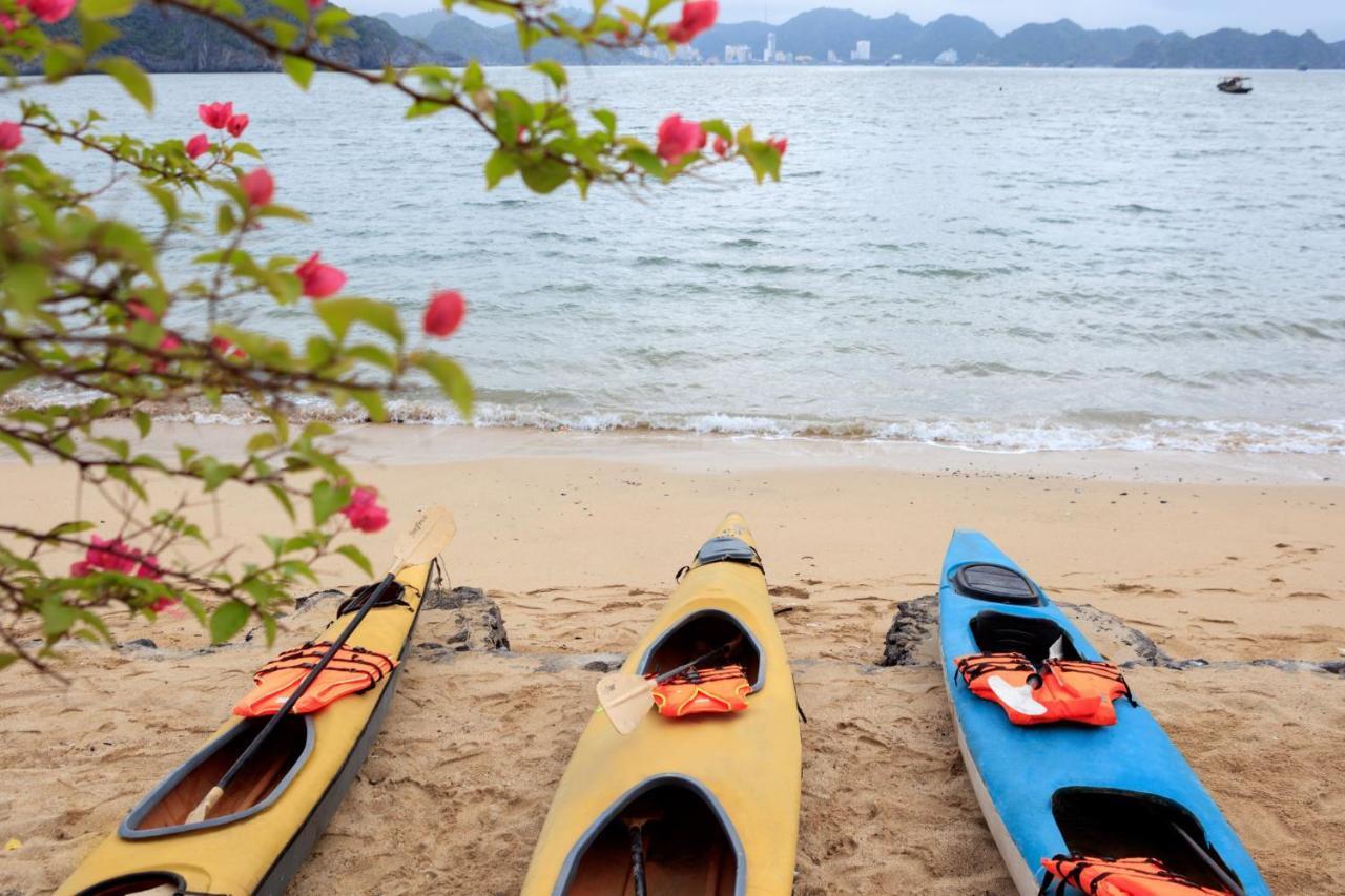 Ocean Beach Resort Cat Ba Island ภายนอก รูปภาพ