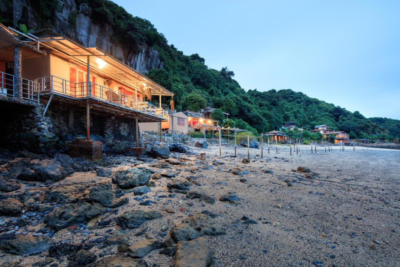 Ocean Beach Resort Cat Ba Island ภายนอก รูปภาพ