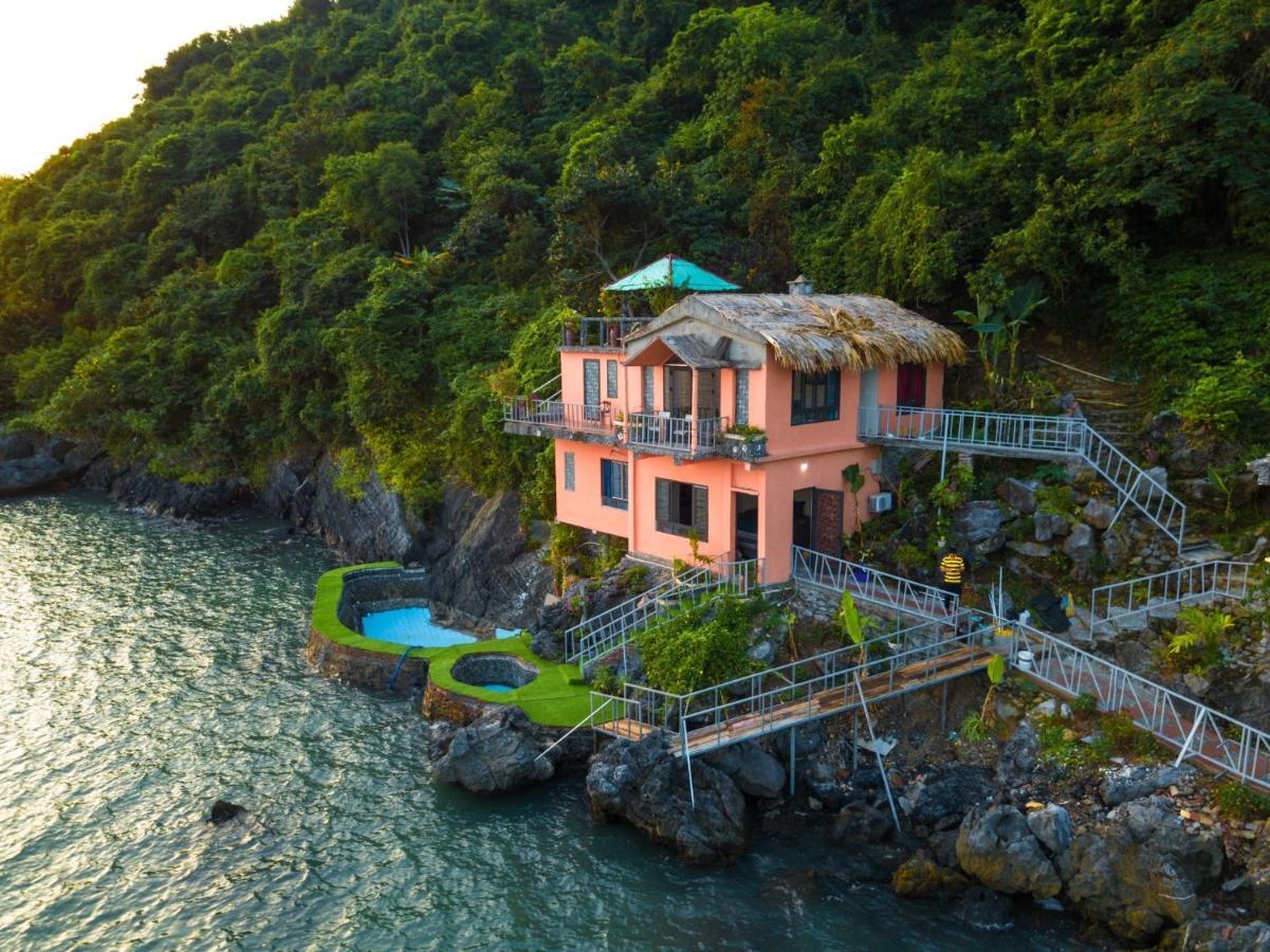 Ocean Beach Resort Cat Ba Island ภายนอก รูปภาพ